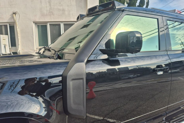 2023 Land Rover Defender с пробегом 34 000 км