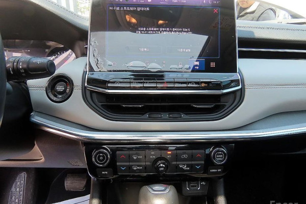 2022 Jeep Compass с пробегом 56 318 км