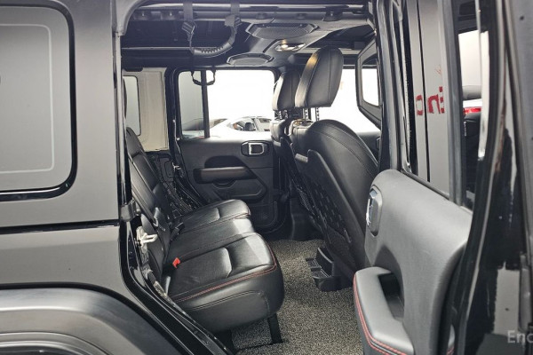 2022 Jeep Wrangler с пробегом 72 379 км