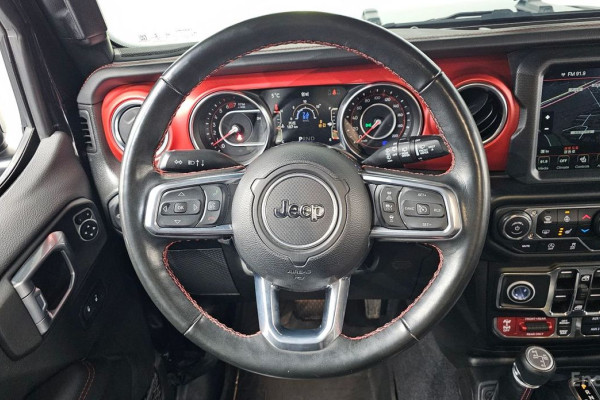 2022 Jeep Wrangler с пробегом 72 379 км