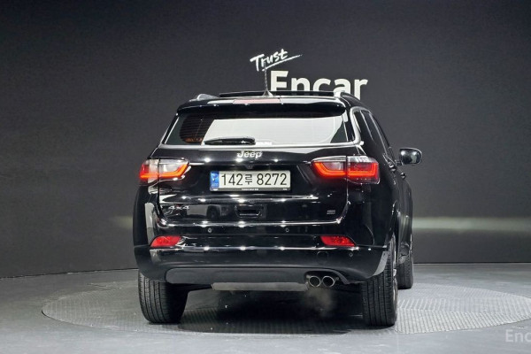 2022 Jeep Compass с пробегом 51 294 км