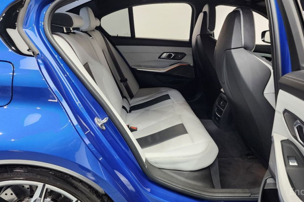 2022 BMW M3 с пробегом 80 966 км