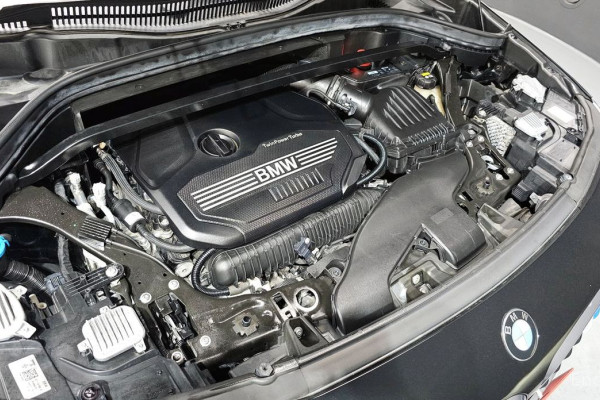 2021 BMW X2 с пробегом 52 842 км