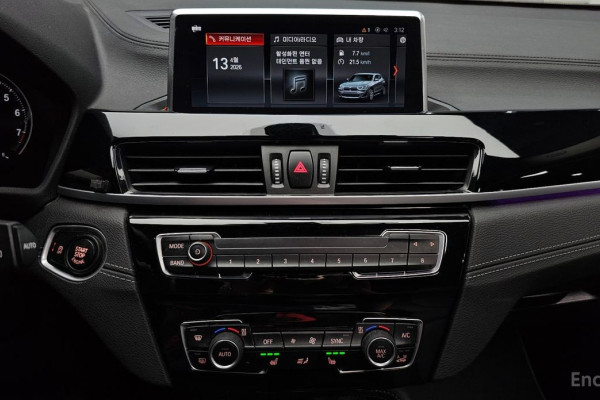 2021 BMW X2 с пробегом 52 842 км