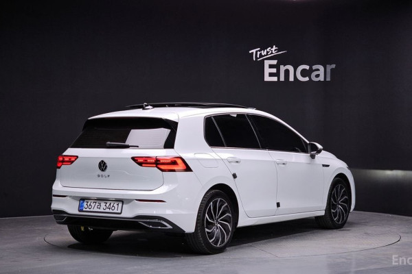 2022 Volkswagen Golf с пробегом 110 026 км