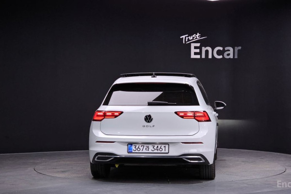 2022 Volkswagen Golf с пробегом 110 026 км