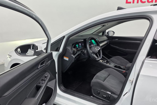 2022 Volkswagen Golf с пробегом 46 344 км