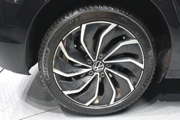 2022 Volkswagen Golf с пробегом 134 248 км