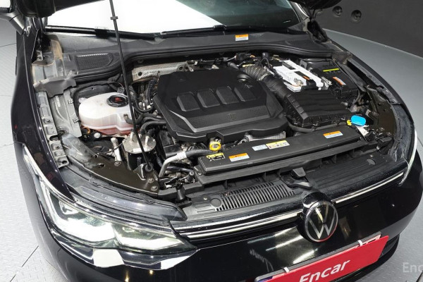 2022 Volkswagen Golf с пробегом 134 248 км