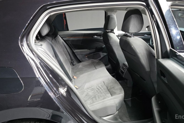 2022 Volkswagen Golf с пробегом 134 248 км