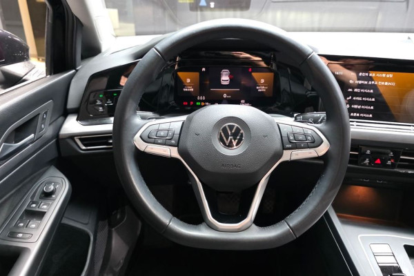 2022 Volkswagen Golf с пробегом 134 248 км