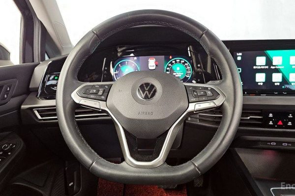 2022 Volkswagen Golf с пробегом 86 024 км