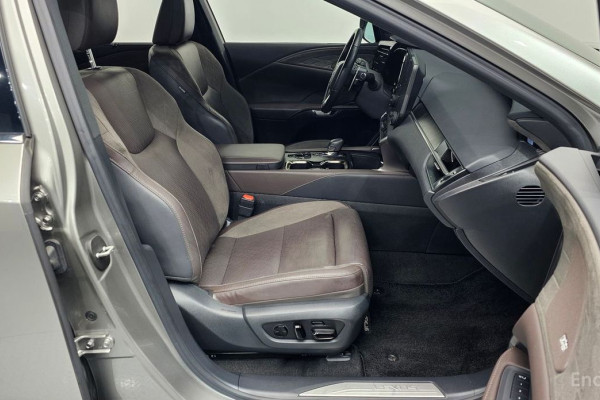 2023 Lexus RX с пробегом 63 223 км