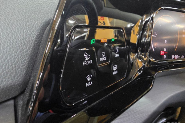 2022 Volkswagen Golf с пробегом 22 560 км