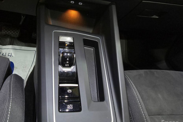 2022 Volkswagen Golf с пробегом 22 560 км