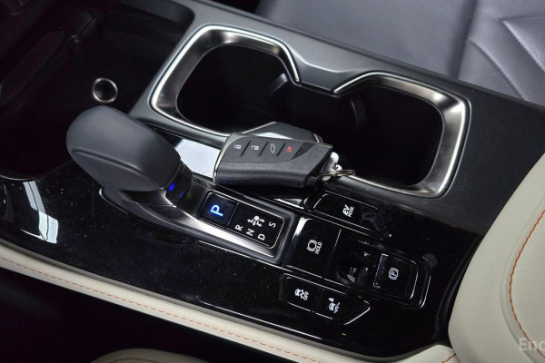 2023 Lexus NX с пробегом 26 128 км