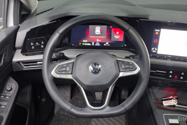 2022 Volkswagen Golf с пробегом 47 351 км