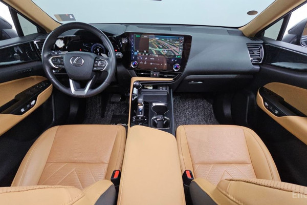 2023 Lexus NX с пробегом 30 622 км