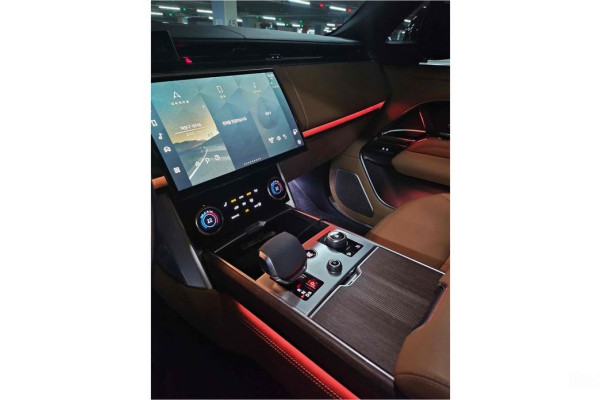 2023 Land Rover Range Rover с пробегом 7 337 км