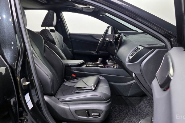 2023 Lexus NX с пробегом 62 278 км