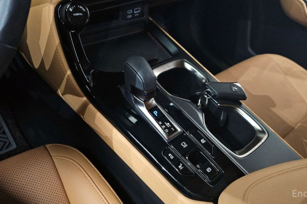 2023 Lexus NX с пробегом 14 730 км