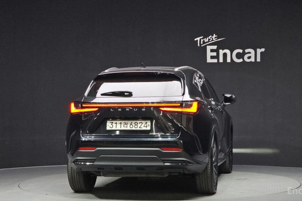 2023 Lexus NX с пробегом 60 381 км