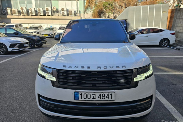 2023 Land Rover Range Rover с пробегом 32 154 км