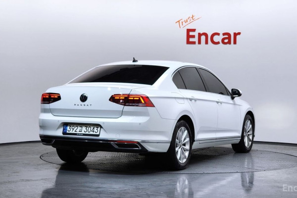2021 Volkswagen Passat с пробегом 40 191 км