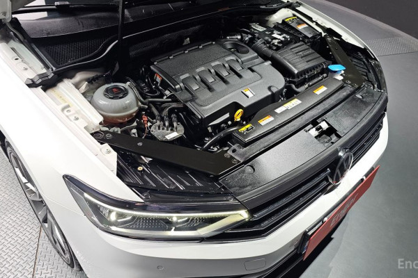 2021 Volkswagen Passat с пробегом 123 980 км