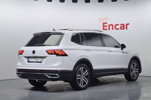 2022 Volkswagen Tiguan с пробегом 29 815 км