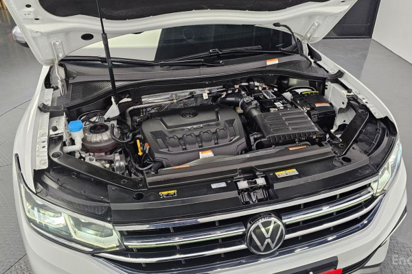 2022 Volkswagen Tiguan с пробегом 29 815 км