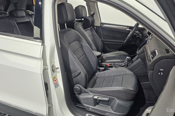 2022 Volkswagen Tiguan с пробегом 29 815 км