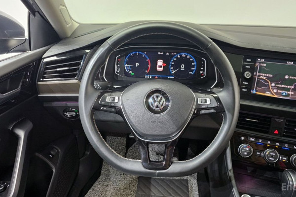 2021 Volkswagen Jetta с пробегом 51 109 км