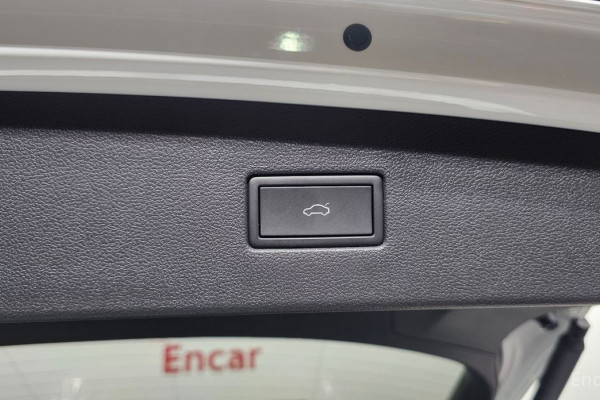 2022 Volkswagen Tiguan с пробегом 29 815 км