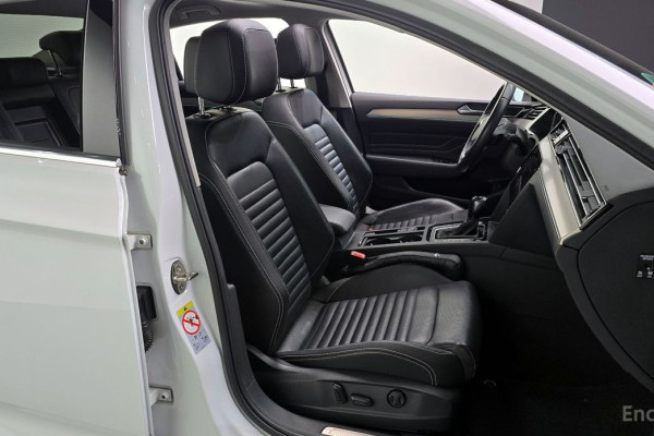 2021 Volkswagen Passat с пробегом 51 179 км