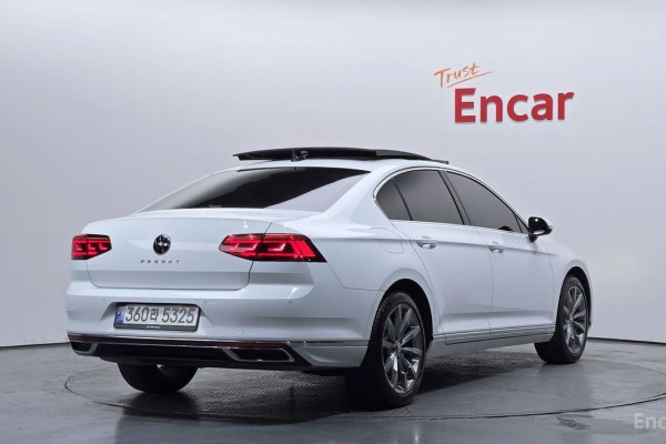 2022 Volkswagen Passat с пробегом 75 027 км