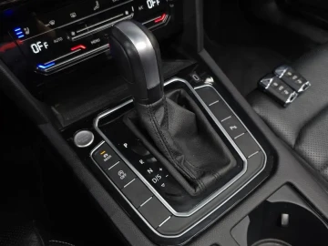 2022 Volkswagen Passat с пробегом 75 027 км
