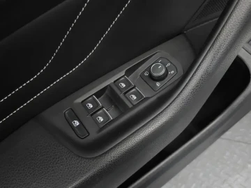 2022 Volkswagen Passat с пробегом 75 027 км