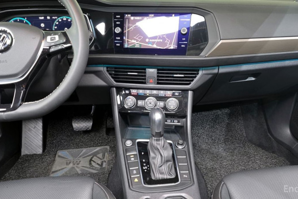 2021 Volkswagen Jetta с пробегом 19 297 км