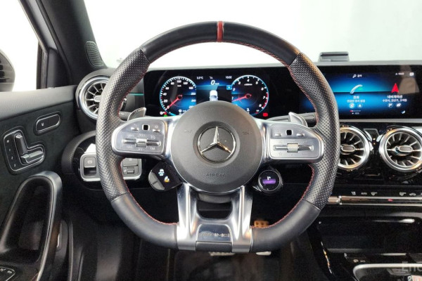 2022 Mercedes-Benz A-Класс AMG с пробегом 47 161 км