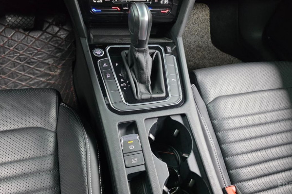 2021 Volkswagen Passat с пробегом 104 887 км