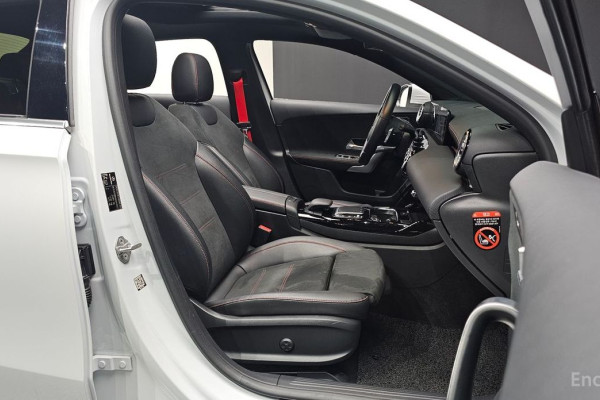 2021 Mercedes-Benz A-Класс AMG с пробегом 42 330 км