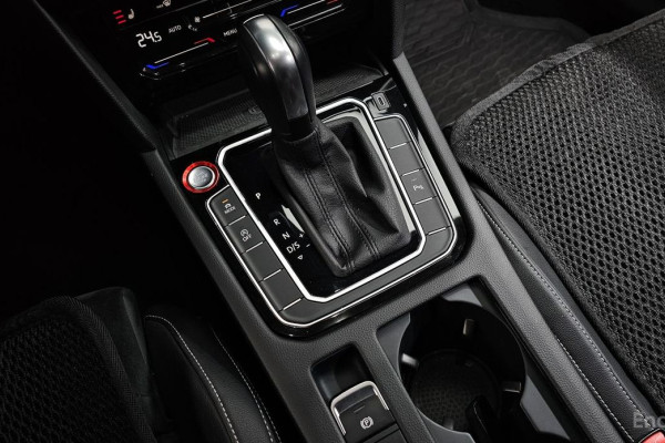 2021 Volkswagen Passat с пробегом 76 654 км