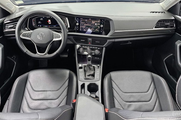 2022 Volkswagen Jetta с пробегом 56 703 км