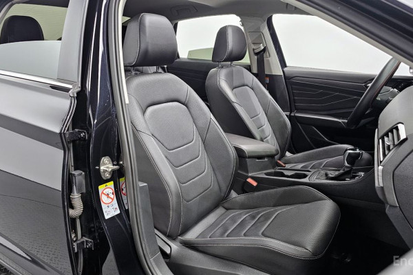 2022 Volkswagen Jetta с пробегом 56 703 км