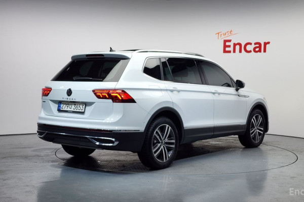 2022 Volkswagen Tiguan с пробегом 32 413 км