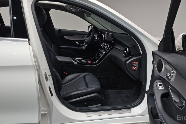 2020 Mercedes-Benz C-Класс с пробегом 54 041 км