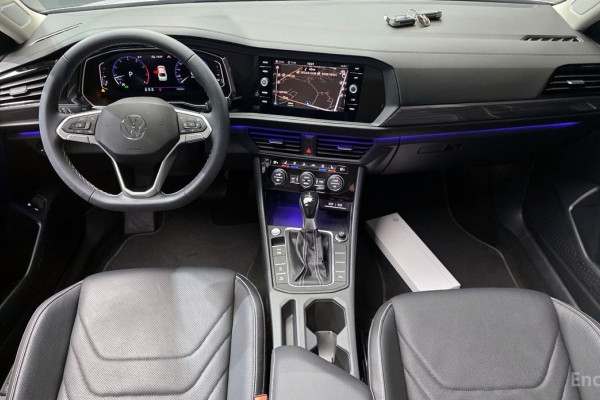 2022 Volkswagen Jetta с пробегом 23 968 км