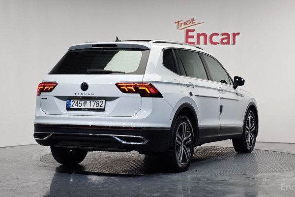 2022 Volkswagen Tiguan с пробегом 32 034 км