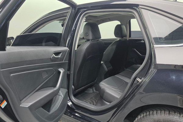 2022 Volkswagen Jetta с пробегом 48 711 км